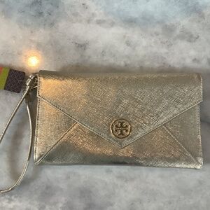 Tory Burch wristlet, NWT